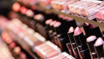 Best Lipsticks for Women: Long-Lasting