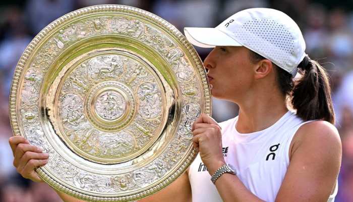 Iga Swiatek Scripts History, Crushes Amanda Anisimova For Her 1st Wimbledon Title