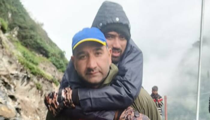 Amarnath Yatra 2025: SDRF Personnel Heroically Carry Ill Pilgrim On His Back