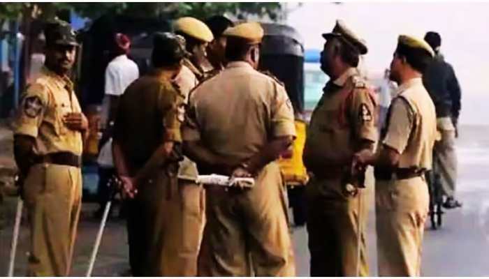 Schools Closed, Internet Suspended In Haryana's Nuh Ahead of Braj Mandal Jalabhishek Yatra; Security Heightened Schools Closed, Internet Suspended In Haryana's Nuh Ahead of Braj Mandal Jalabhishek Yatra; Security Heightened