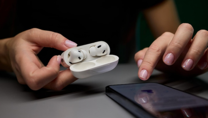 4 Noise‑Cancelling Earbuds to Level Up Your Sound Game 4 Noise‑Cancelling Earbuds to Level Up Your Sound Game