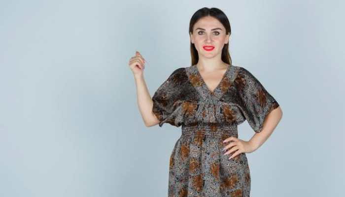 Stylish and Comfortable Women’s Short Kurtas Stylish and Comfortable Women’s Short Kurtas