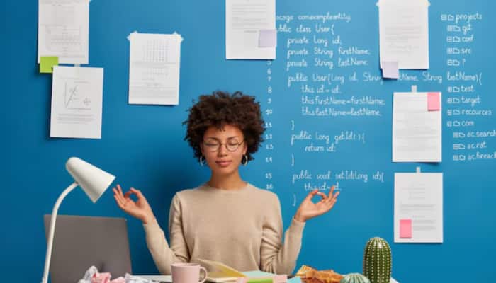 Avoid These 5 Bad Habits That Drain Your Productivity And Waste Your Time