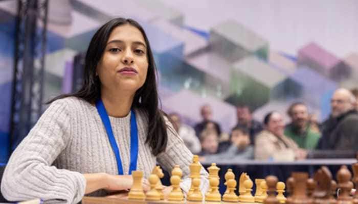 FIDE Women’s Chess World Cup: Divya Deshmukh Shocks World No. 2 Zhu Jiner