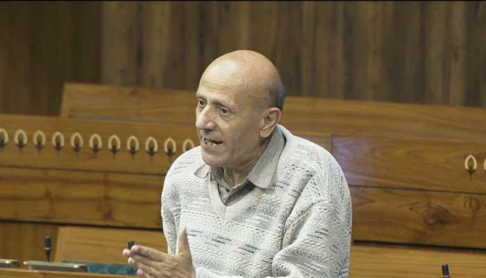 Baramulla MP Er Rashid Gets Limited Custody Parole To Attend Parliament, His Party Cries Foul Over ‘Harsh Conditions’ Baramulla MP Er Rashid Gets Limited Custody Parole To Attend Parliament, His Party Cries Foul Over ‘Harsh Conditions’