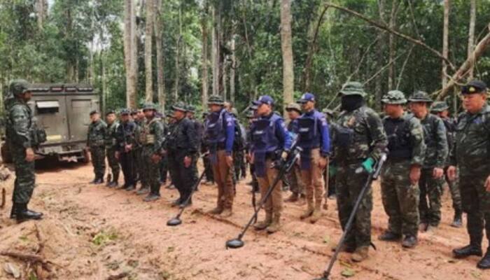 Over 1 Lakh People Flee Their Homes As Cambodia-Thailand Border Clash Intensifies 