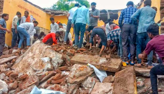 Jhalawar School Collapse: Students Say Teacher Ignored Warnings, Was Busy Eating 'Poha' | WATCH