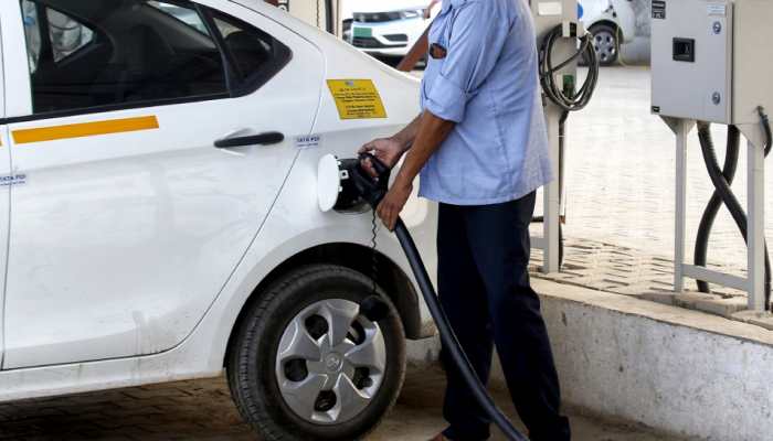 4,557 EV Public Charging Stations Installed On Highways And Expressways: Nitin Gadkari 4,557 EV Public Charging Stations Installed On Highways And Expressways: Nitin Gadkari