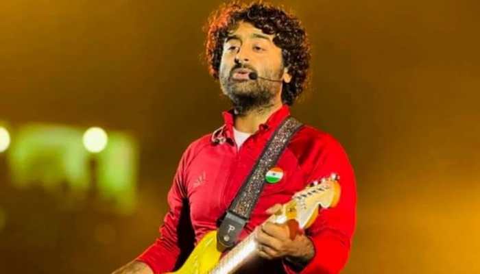 Arijit Singh's Staggering Fee For LIVE Shows Revealed: Saawariya Music Composer Monty Sharma Spills The Beans