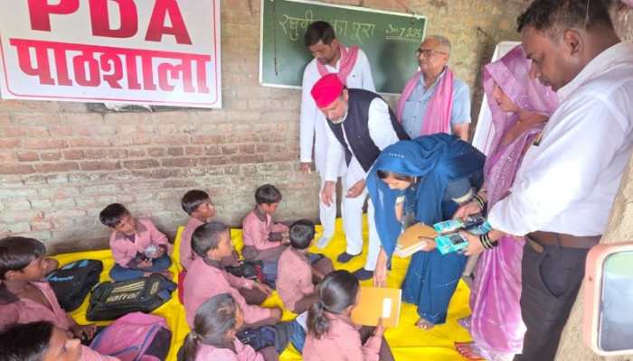 A for Akhilesh..Then F for FIR Filed Against SP leaders For Involving Children In Protest