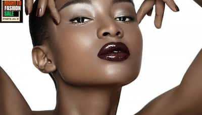 Shop Glossy Lipsticks at Myntra Right to Fashion Sale