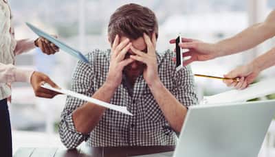 6 Popular Stress-Relief Habits That Secretly Make Anxiety Worse