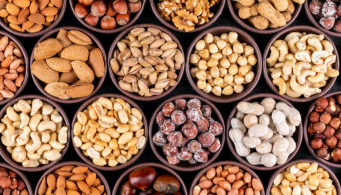 Want To Lose Weight Naturally? Add These Powerful Nuts And Seeds To Your Diet Want To Lose Weight Naturally? Add These Powerful Nuts And Seeds To Your Diet