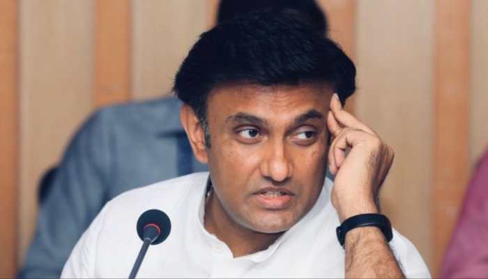 Karnataka: Chikkaballapur Driver Dies By Suicide, Names BJP MP K Sudhakar In Note Karnataka: Chikkaballapur Driver Dies By Suicide, Names BJP MP K Sudhakar In Note