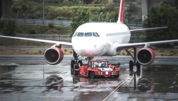 Delhi Drenched: Capital Suffers Major Flight Delays &amp; Traffic Disruption After Overnight Downpour | Check Latest Updates