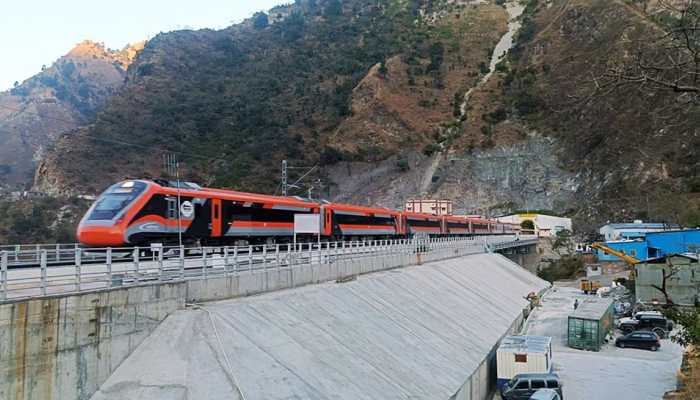 How Many Vande Bharat Train Services Are Now Operational Across the Indian Rail Network? Check Features How Many Vande Bharat Train Services Are Now Operational Across the Indian Rail Network? Check Features