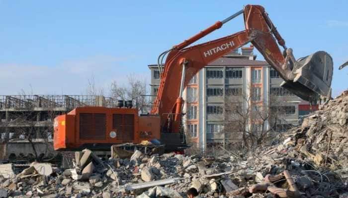 6.1-Magnitude Earthquake Strikes Turkey, One Killed