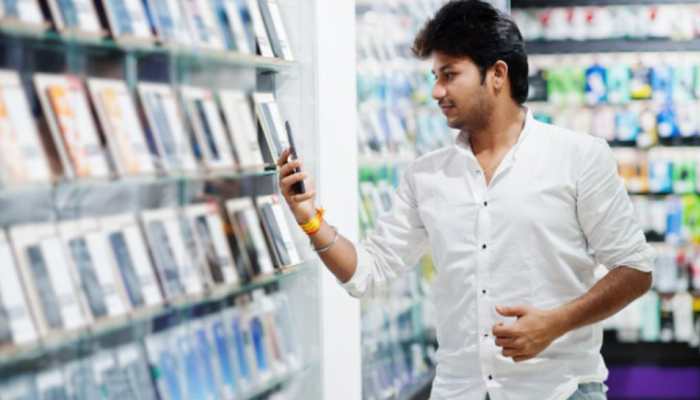 India’s Smartphone Market Grows 1% At 70 Million Units In Jan-June: Report  