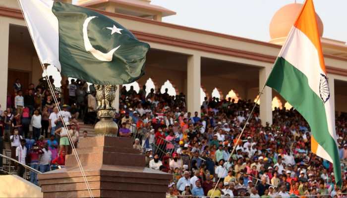 Mountbatten, Midnight &amp; Ramadan: The Story Behind India &amp; Pakistan's Independence Dates | EXPLAINED