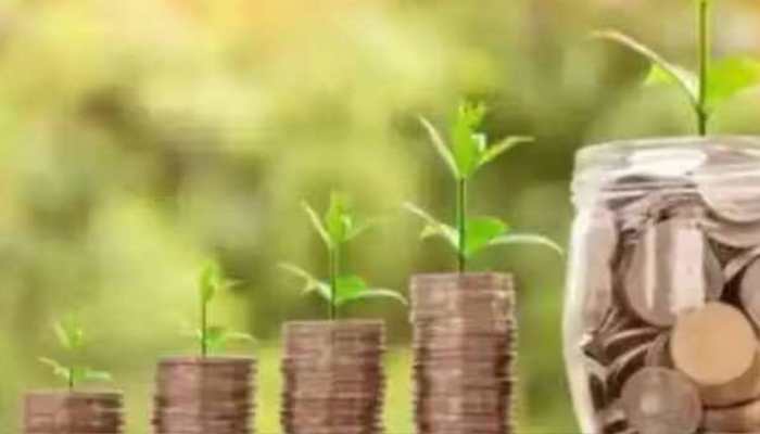 Long vs Short: Which Bond Strategy Can Supercharge Your Fixed Income Returns?