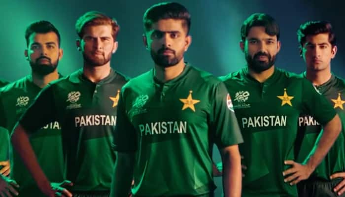 ‘10 Saal Se Kuch Nai Jitaya’: Fans Feel Betrayed As Pakistan Keep Backing Underperforming Seniors, Says Ahmed Shehzad