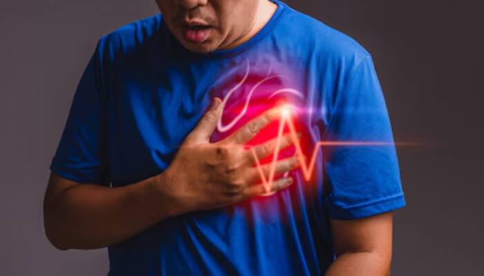 DO NOT IGNORE These Early Warning Signs Of A Heart Attack That Could Save Your Life