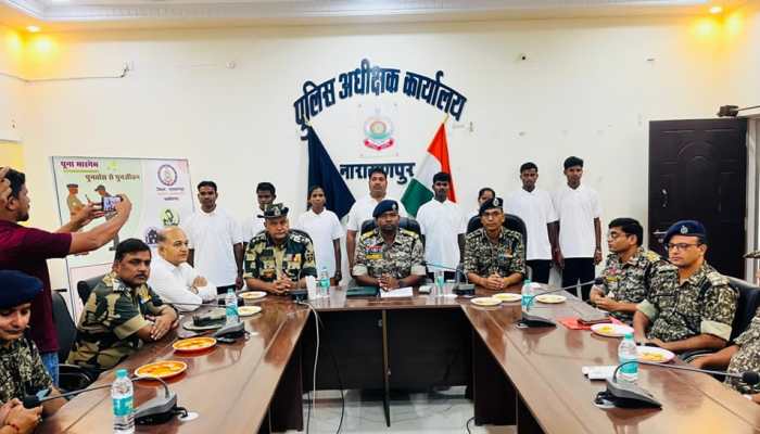 Big Success For BSF In Chhattisgarh: Eight Wanted Maoists With Combined Bounty Of Rs 30 Lakh Surrender In Abujhmad