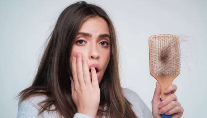From Spinach To Berries: 8 Superfoods That Accelerate Hair Growth And Keep Hair Naturally Strong