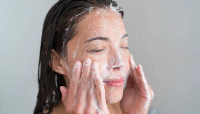 Best Face Wash for Clean, Healthy, and Glowing Skin