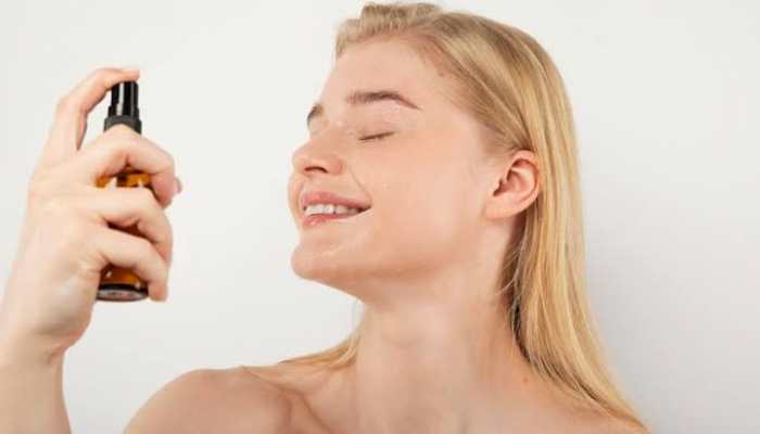 Top Makeup Fixer Sprays for Long-Lasting, Flawless Makeup Finish