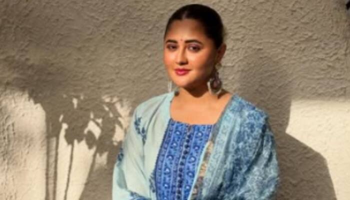 Ganesh Chaturthi 2025: Rashmi Desai Welcomes Bappa With Eco-Friendly Traditions And 18 Years of Devotion