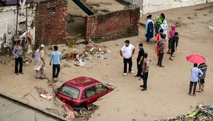 Jammu And Kashmir: Mainly Dry Weather Likely, IMD Issues Warning for Landslides, Cloudburst In Hilly Areas