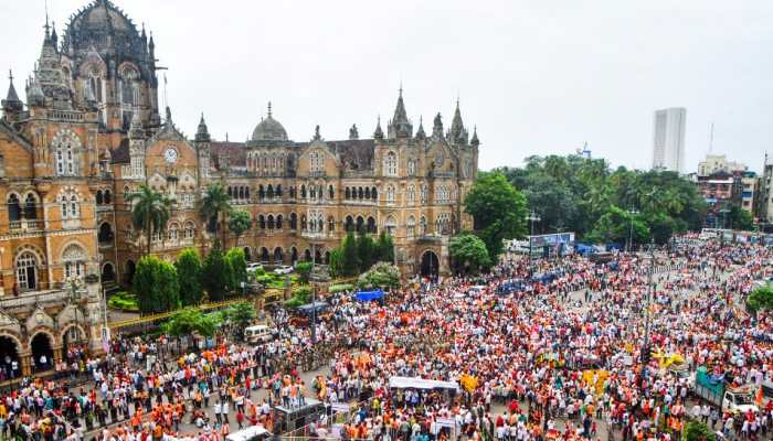 Jarange Patil's Hunger Strike: Maratha Protest At Azad Maidan Disrupts Traffic On Key Routes In Mumbai
