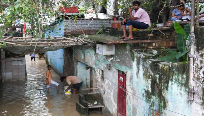 Delhi-NCR Rains: Yamuna Breaches Danger Mark; Floodwater Enters Low-Lying Areas; Gurugram In Traffic Chaos - Visuals
