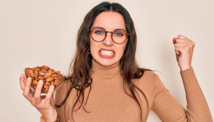 7 Amazing Health Benefits Of Eating Just One Almond Every Day For 30 Days