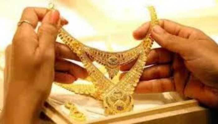 Gold, Silver Prices Hit Record High Amid Global Uncertainties  