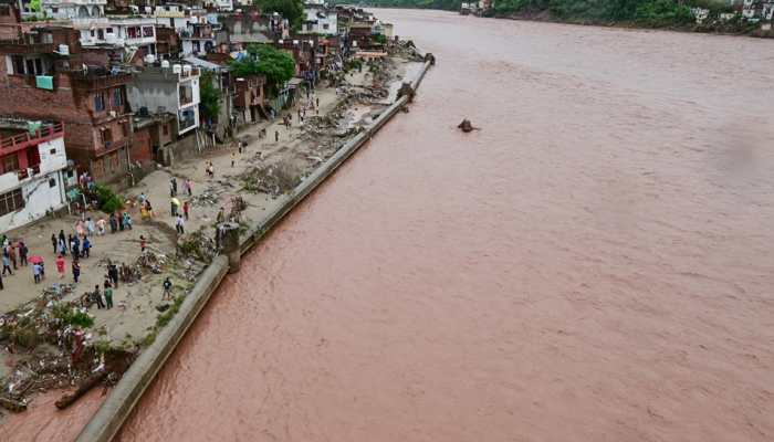 Jammu And Kashmir Floods: Rescue Operations Underway In Budgam, Anantnag; Over 600 Civilians Shifted To Safe Locations