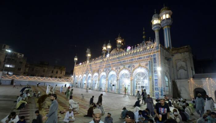 Pakistan Has More Mosques Than Schools And Hospitals