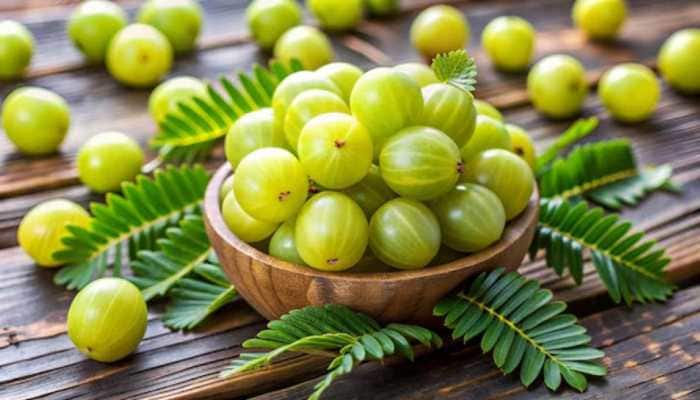 Why Should You Add Amla To Your Everyday Diet? 5 Health Benefits You Can't Ignore