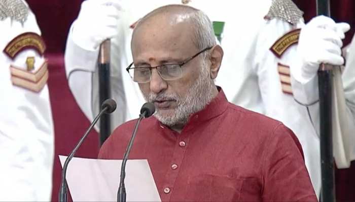 CP Radhakrishnan Takes Oath As 15th Vice-President Of India; Ex-VP Jagdeep Dhankhar Attends Ceremony
