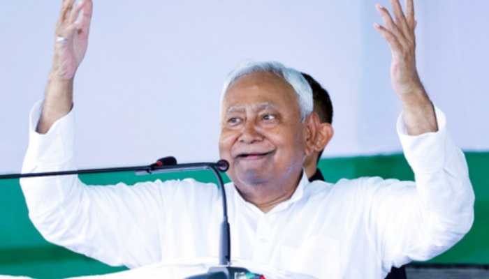 Nitish Kumar Announces Interest-Free Loans Under Student Credit Card Scheme