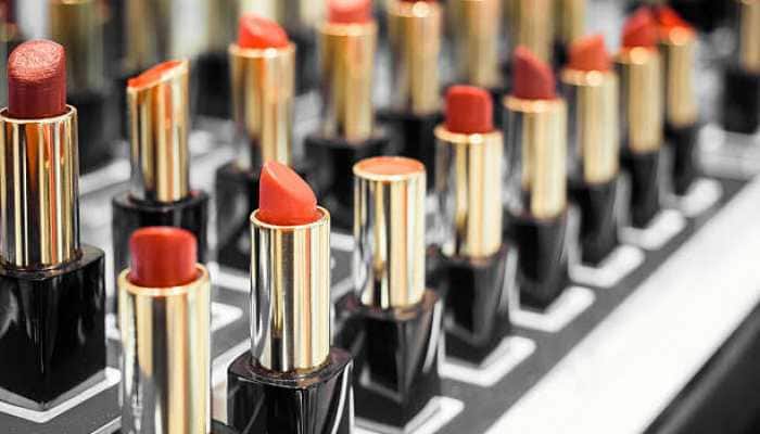 Best Lipsticks to Elevate Your Look | Big Fashion Festival Sale