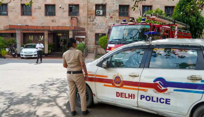 Man Crushed To Death In Thana Mandir Marg As Police PCR Van Suddenly Accelerates In Delhi