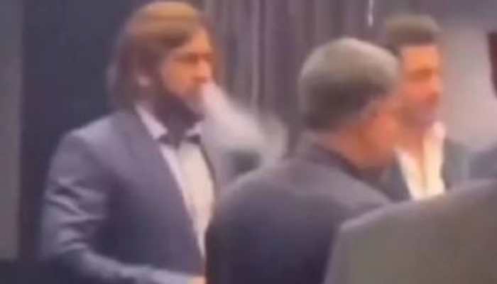 MS Dhoni’s Hookah Room: Who Was In, Who Wasn’t?, Were Played Forced? Ex-India Star Spill The Beans