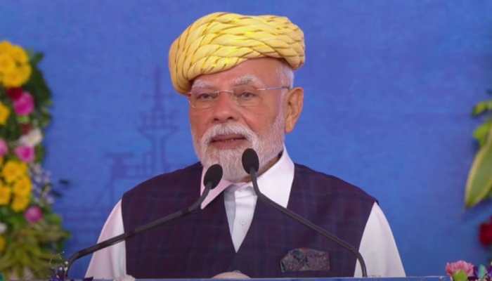 'India’s Biggest Challenge Is Dependence On Other Nations,' Says PM Modi In Gujarat, Urging Focus On Self-Reliance