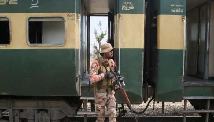 Pakistan: Blast Derails 6 Jaffar Express Bogies In Mastung, 4 Injured; Terror Pattern Terrorises Balochistan Railways
