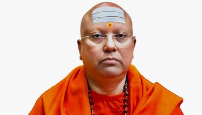 Delhi Police Recover Fake UN And BRICS Visiting Cards From Arrested Swami Chaitanyananda Saraswati