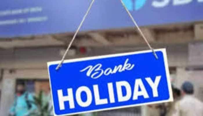 Durga Puja Bank Holiday: Branches Closed For Maha Saptami–Durga Puja; Digital Banking Options &amp; Customer Tips