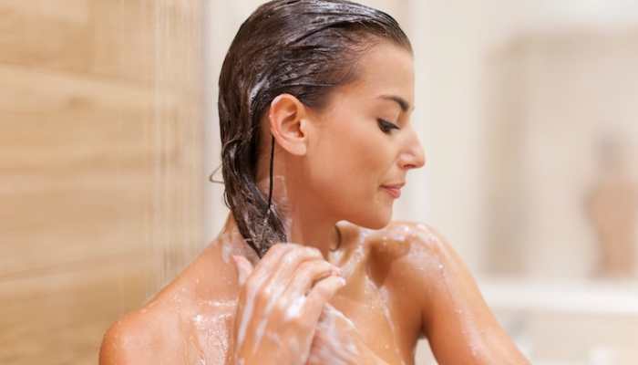 Top 4 Nourishing Shampoos to Buy During the Big Fashion Festival Sale