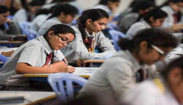 Why Indian Students Are Choosing Middle East Over Europe, America For Higher Education